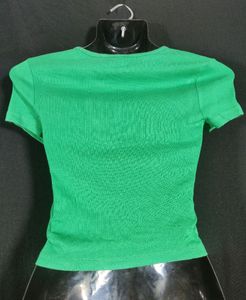 H&amp;M Green Ribbed Crop Top