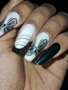 Black Press-on Nails