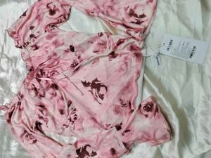 Floral Print Off-Shoulder Top