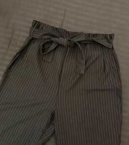 ONLY Striped Pants with Waist Tie-Up 🖤