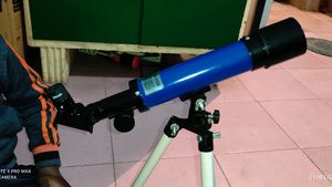 Telescope