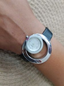 Canon Watch