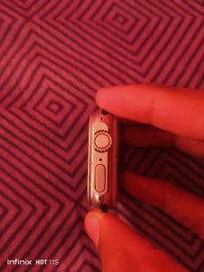Smart Watch with Extra Bands