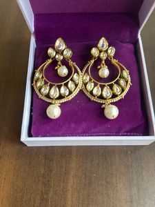 Elegant Kundan Pearl Earrings