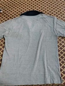 Full Hands T-shirt