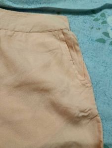 Peach Woman Pants