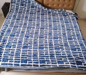 Tulip Blanket 2