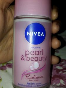 Nivea Pearl &amp; Beauty Deodorant