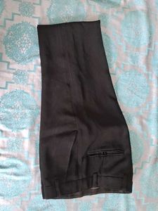 Size 30 Lenght40 Classic Black Trousers