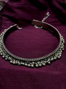 Silver Tone Necklace