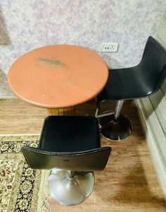 Coffee Table With 2 Bar Chairs