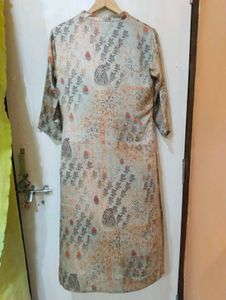 Aaya Printed Tunic Kurti And Pant 🌷