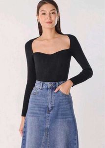 H&M Rib-knit sweetheart neck top