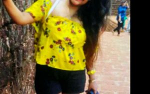 Zara Mustard Color Floral Top