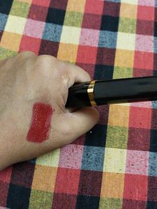 faces Canada comfy matte lipstick