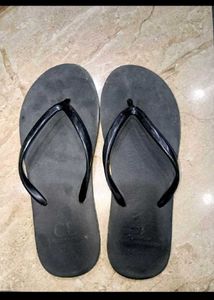 Carlton London Slippers
