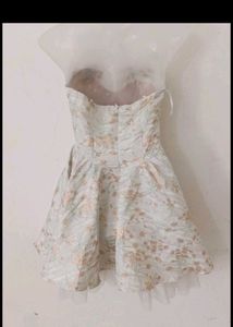 FLORAL PRINT APPLIQUE DRESS