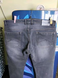 799🔥Giorgio Armani Jeans🌟