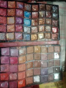 Use Boht  Pigmentation Colour H