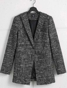 Elegant Tweed Blazer