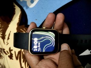 BOAT SMART WATCH