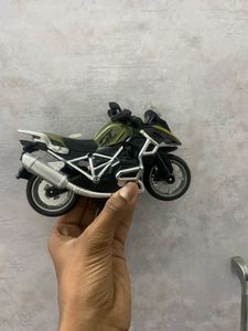 Homeware Police Motorcycle Toy - Pull Back Motorcy