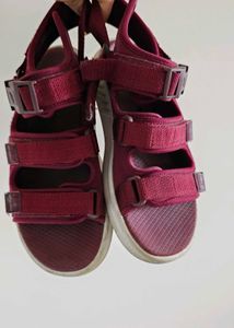 Authentic New Balance Sandals Imported