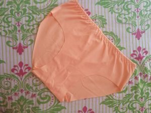 Unused Seemless Panty (Orange)