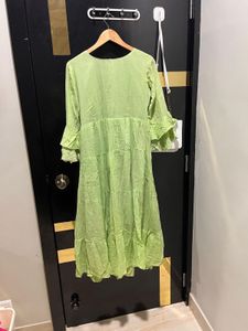 Elegant Green Embroidered Kurta