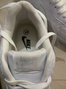 Nike Air Force 1 - Classic Sneakers