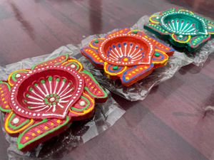 Navratri Nd Diwali Special Clay Diyas (Set of 3)
