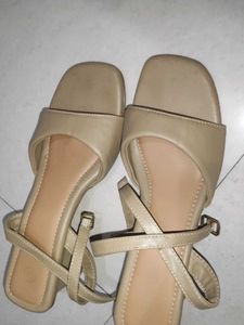 Elegant Beige Sandals