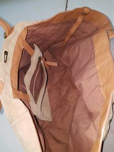017 Sling Bags