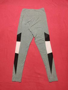 Victoria’s Secret PINK Stylish Leggings