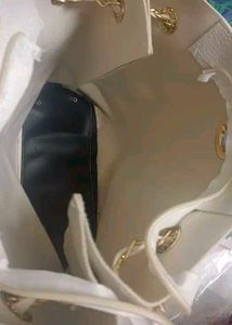 White Tote Bag with Chain Detail