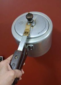 3 Litre Cooker In Good Condition
