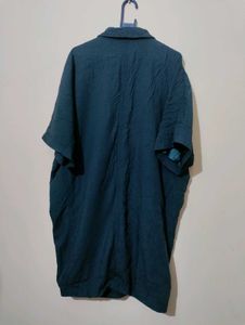 Navy blue half-sleeve coat