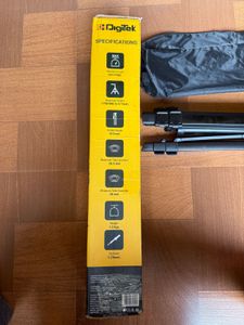 DigiTek Lightweight DV Tripod