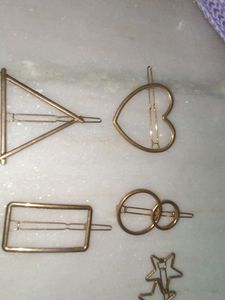 Different Shaped Hair Clips (Pack Of 11)