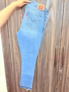 Levis Skinny jeans