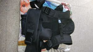 Infantino Carrier - Black
