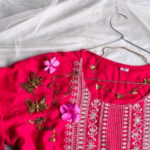 Pink Embroidered Top🌸💗