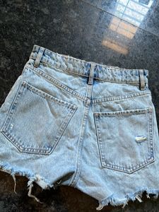 Zara Short
