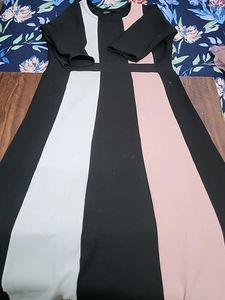 Middi Dress