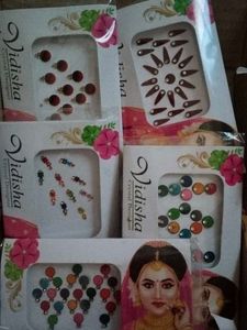 Vidisha Crystal Designer Bindis