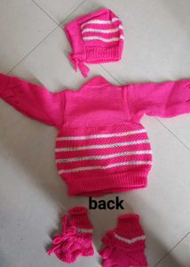 Unused, Brand new hand woven Baby Knit sweater