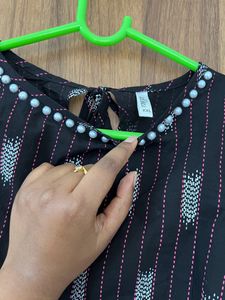 Black Kurta With Pearl Sleeve And Neck Design