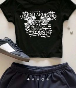 Savana Cool Graphic crop top