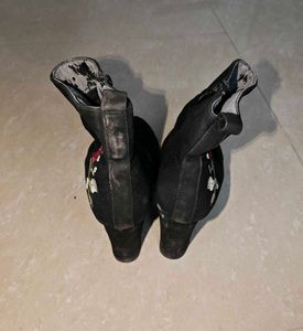 Floral Embroidered Ankle Boots