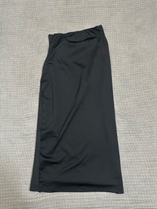 Elegant Black Midi Skirt